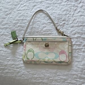 COPY- Coach white  zip top waller